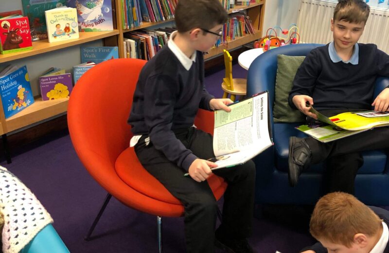 Y5/6H Visit to the Library