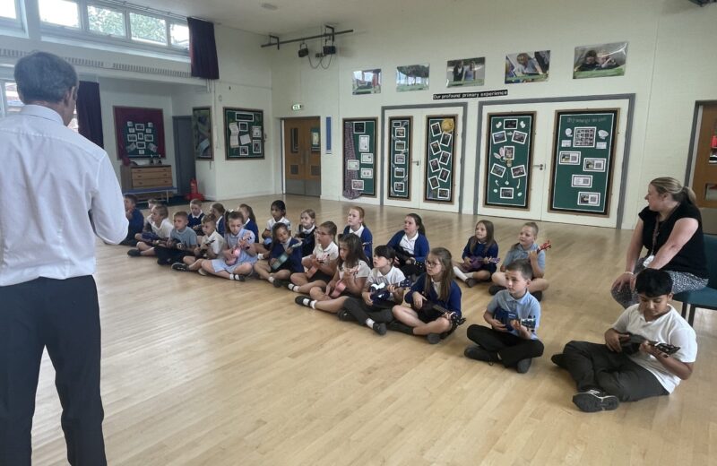 3WB and 4D rehearse for the big string.