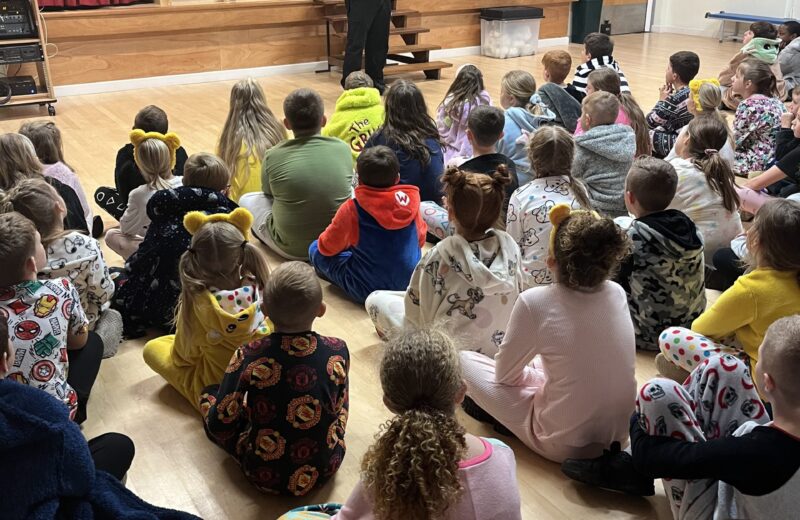Y5 and Y6 children learn about knife crime