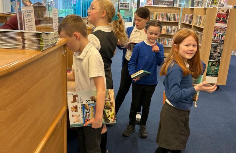 Y3WB Visit The Library
