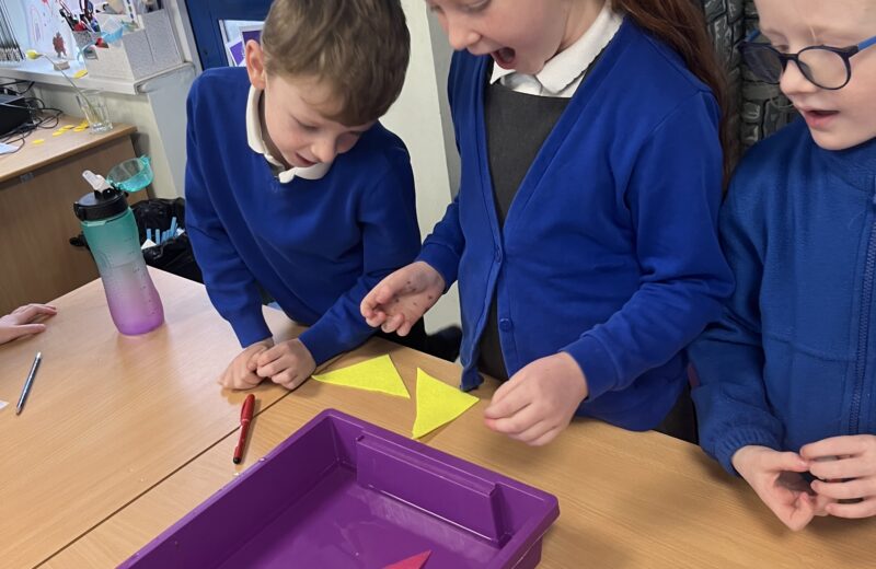 Science week 🧪 🐉🧥💧