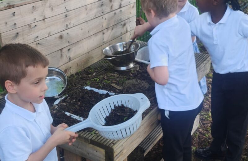 Outdoor Exploration KS1