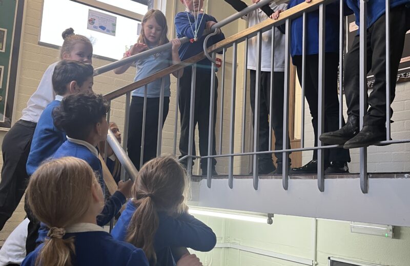 Investigating Air Resistance in 4/5WH