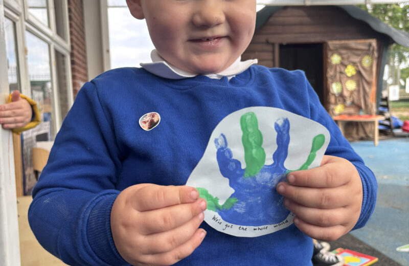 REY celebrate Earth Day 🌍