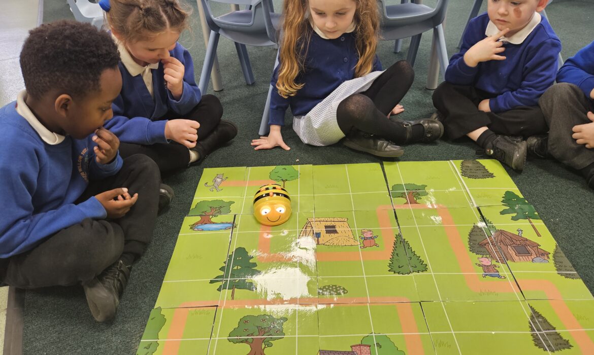ICT – Beebots