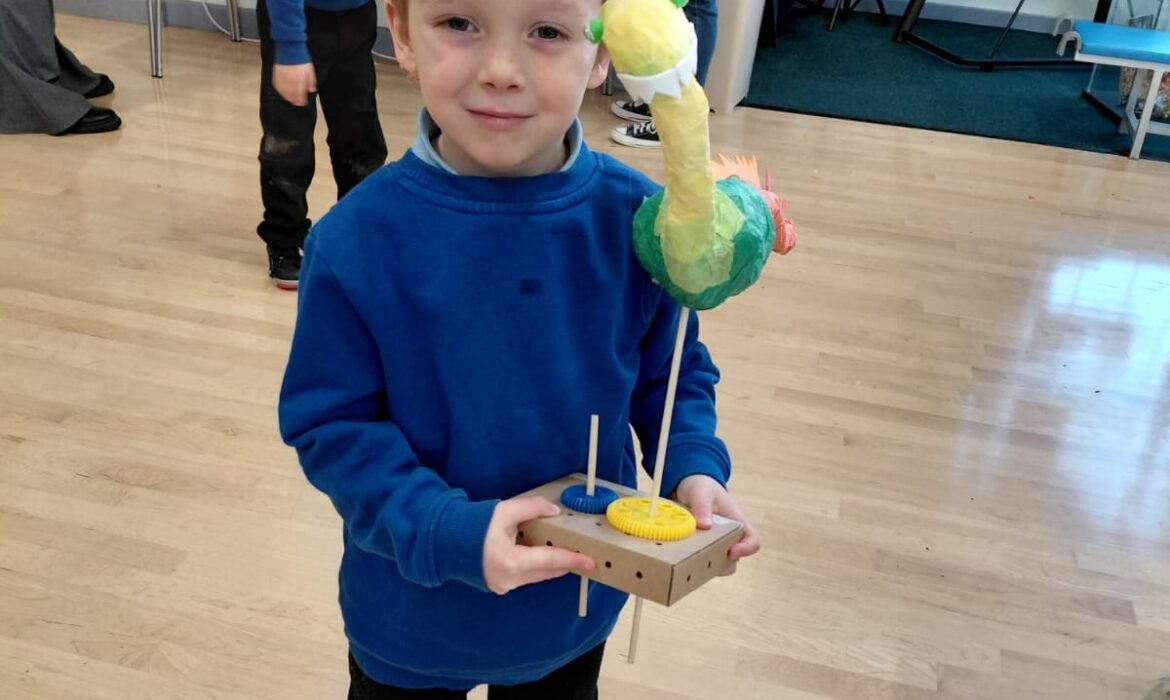 Family learning – Dinosaur’s