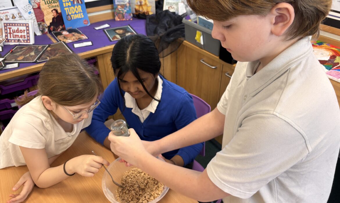 4/5WH DT Modern Gingerbread